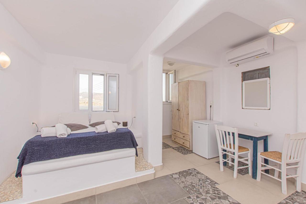 Aparthotel Bebis House Klouvas Exterior foto